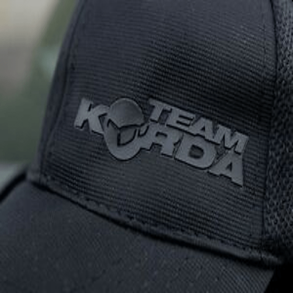 KORDA-GORRA-TEAM-KORDA-1 KORDA-GORRA-TEAM-KORDA-1