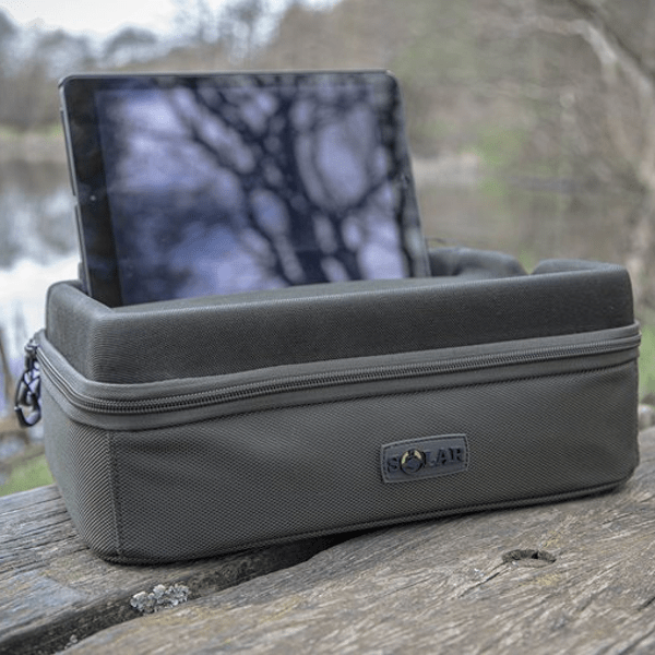 SOLAR-MULTI-POUCH-1 SOLAR-MULTI-POUCH-1