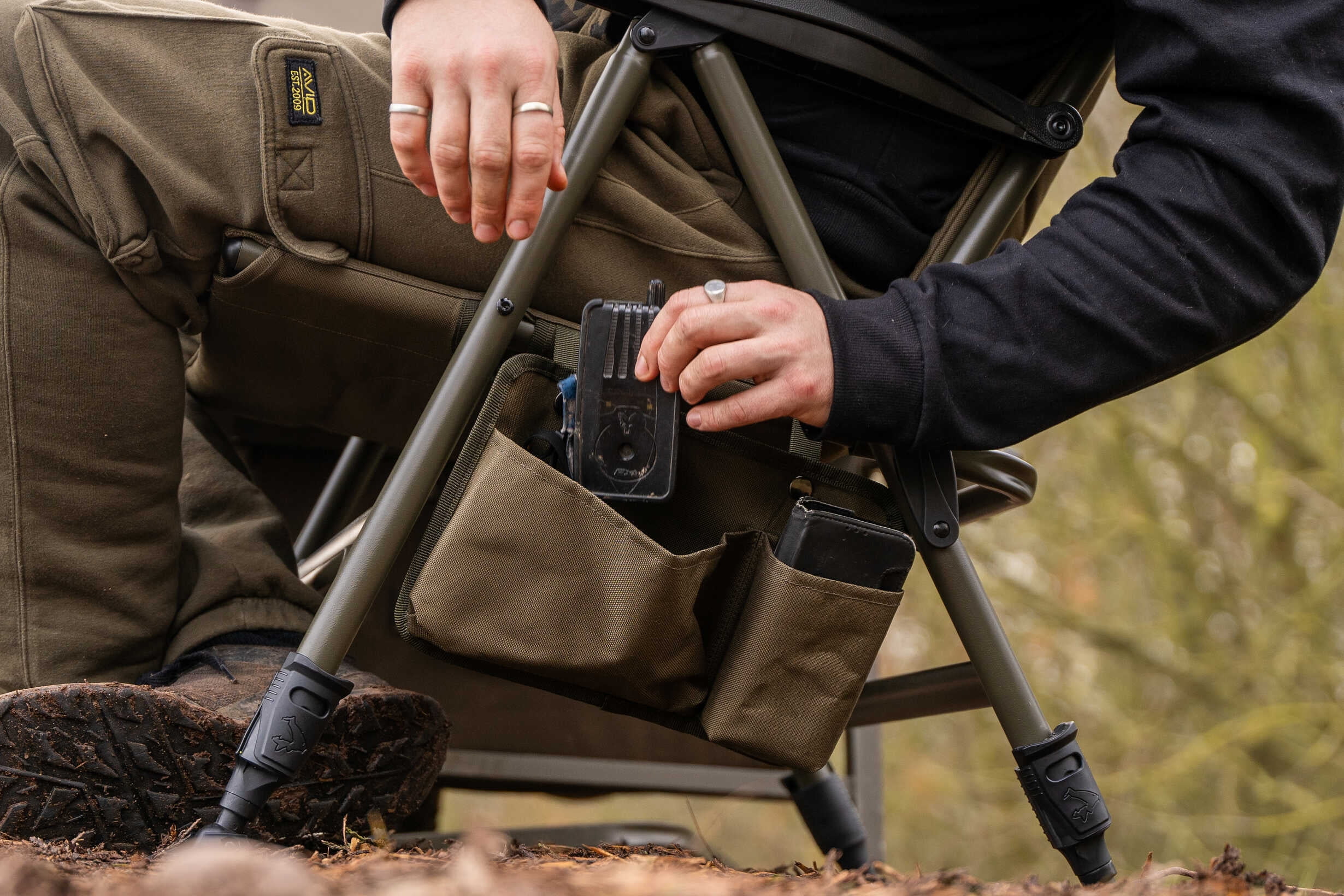 AVID CARP REVOLVE ARMCHAIR 10