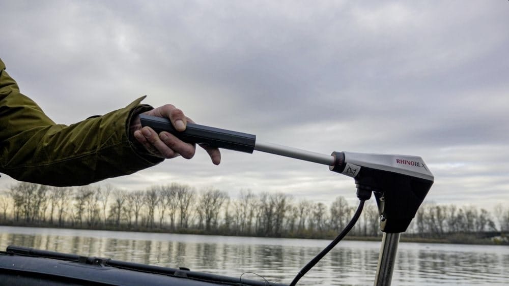 RHINO DLX70 6 RHINO DLX70 6