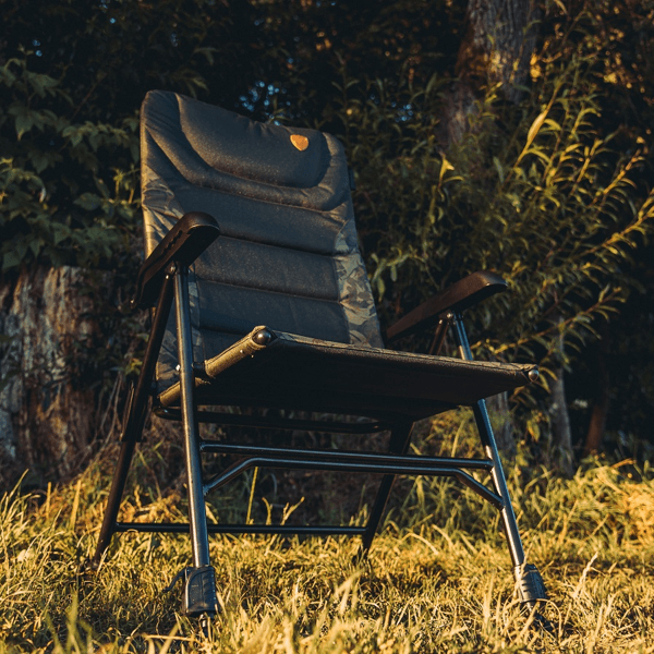 GIANTS SILLA LONG BACK 2 Giants Fishing Silla Long Back